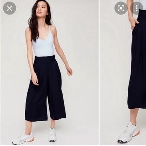 Aritzia Azure Skies Sullivan Pant - size M, black